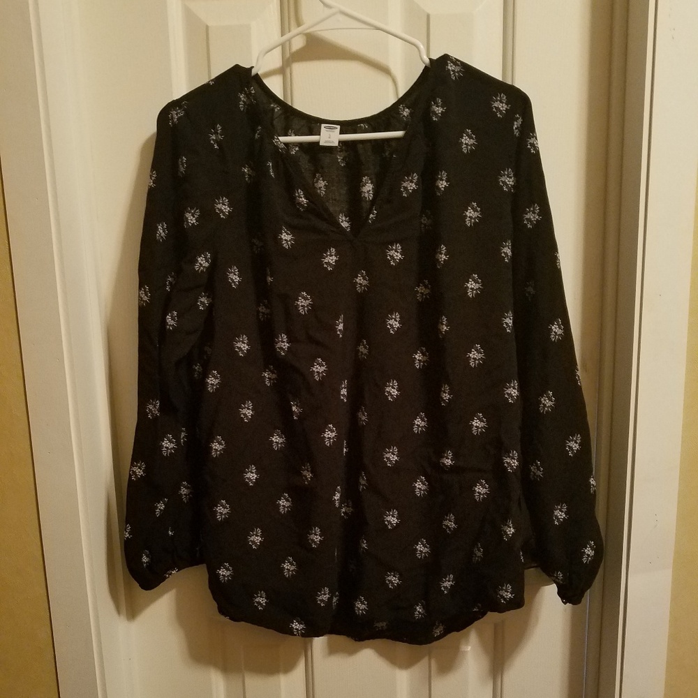 Old navy blouse